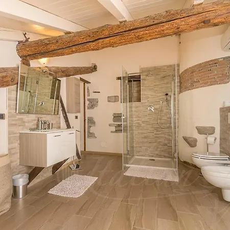 Sleeps 17 With Pool And Air Con Apartamento *