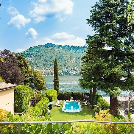 Apartment Sleeps 17 With Pool And Air Con Como